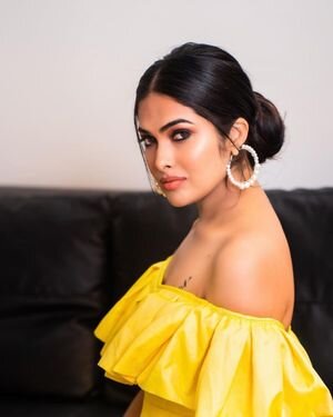 Divi Vadthya Latest Photos | Picture 1899020