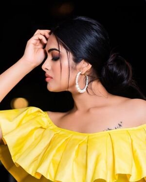 Divi Vadthya Latest Photos | Picture 1899019