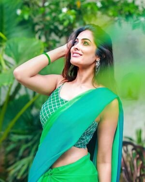 Divi Vadthya Latest Photos | Picture 1899081