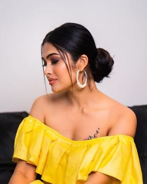 Divi Vadthya Latest Photos | Picture 1899018
