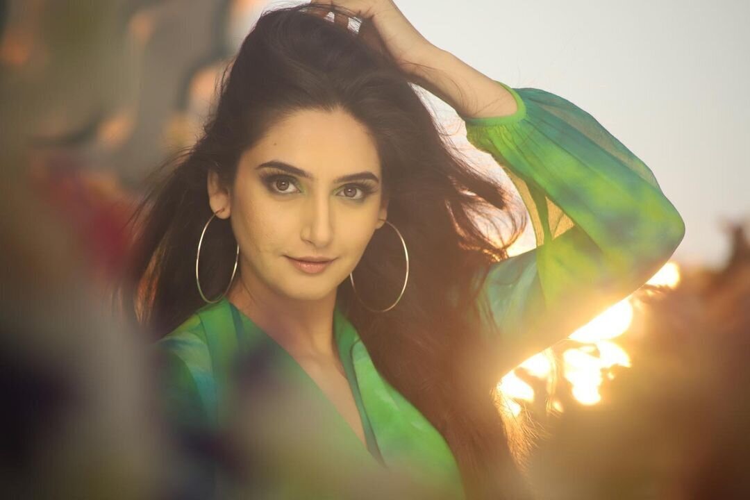 Ragini Dwivedi Latest Photos | Picture 1898980