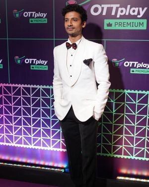 Photos: Celebs On The Red Carpet Of Pan India Ott Awards 2022 | Picture 1890141