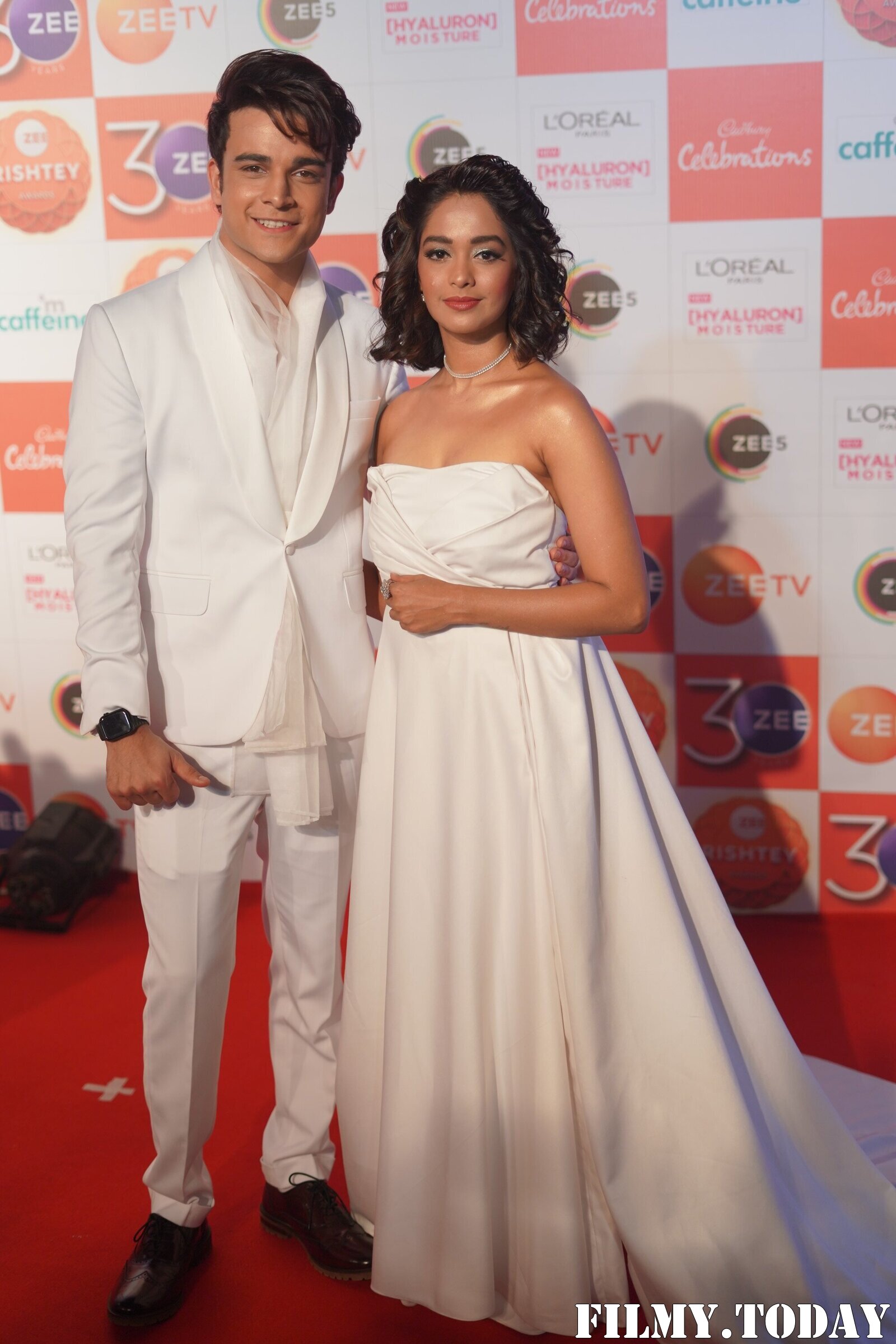 Photos: Celebs On The Red Carpet Of Zee Rishtey Awards 2022 | Picture 1890235