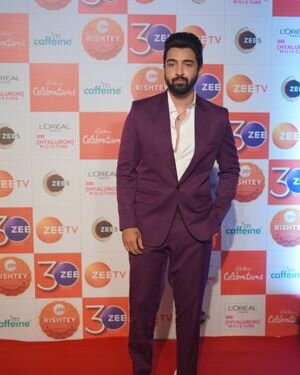 Photos: Celebs On The Red Carpet Of Zee Rishtey Awards 2022 | Picture 1890226
