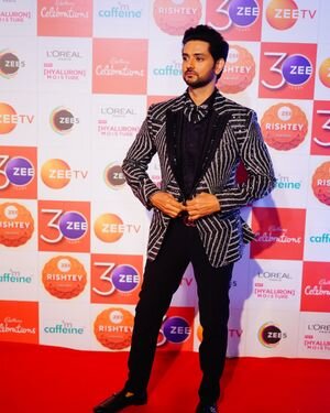 Photos: Celebs On The Red Carpet Of Zee Rishtey Awards 2022 | Picture 1890223