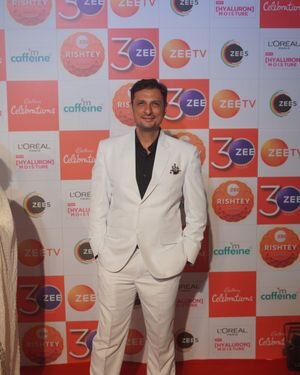 Photos: Celebs On The Red Carpet Of Zee Rishtey Awards 2022 | Picture 1890248