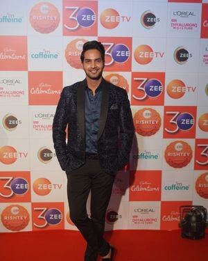 Photos: Celebs On The Red Carpet Of Zee Rishtey Awards 2022 | Picture 1890245