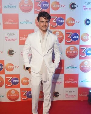 Photos: Celebs On The Red Carpet Of Zee Rishtey Awards 2022 | Picture 1890236