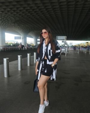 Akanksha Puri - Photos: Celebs Spotted At Airport | Picture 1890388