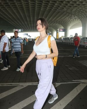 Giorgia Andriani - Photos: Celebs Spotted At Airport | Picture 1890379