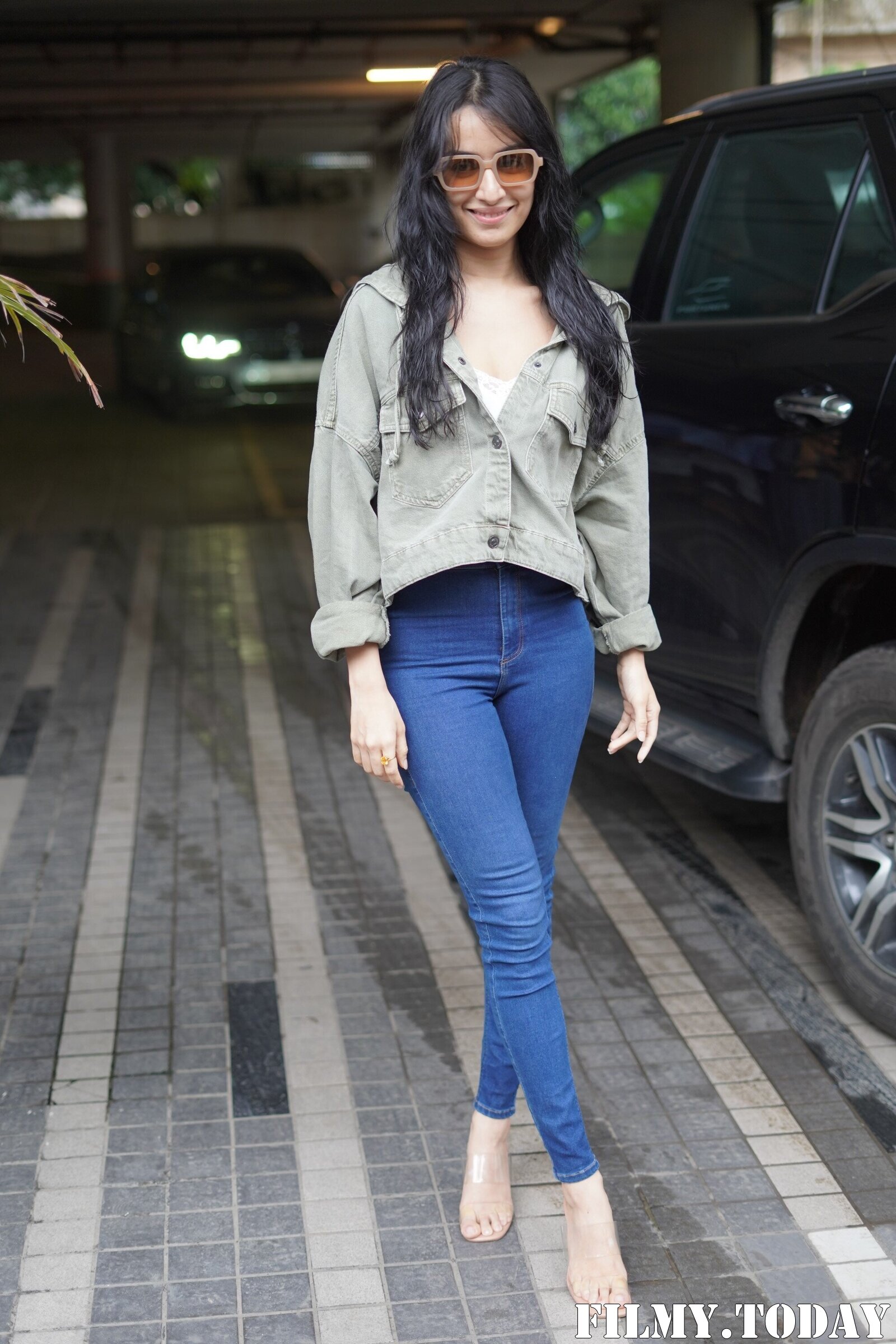 Shraddha Kapoor - Photos: Celebs Spotted At Andheri | Picture 1890410