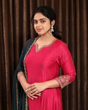 Siddhi Idnani Latest Photos | Picture 1891753