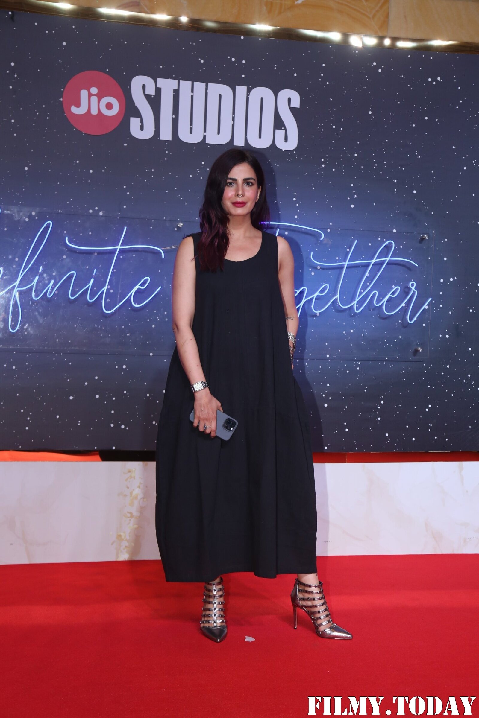 Kirti Kulhari - Photos: Celebs At The Red Carpet For Jio Studios Event Of Celebration And Surprise | Picture 1934228