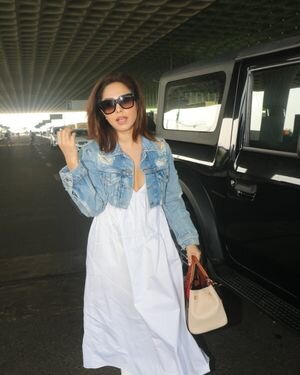 Nushrat Bharucha - Photos: Celebs  Spotted At Airport | Picture 1935278