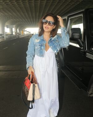 Nushrat Bharucha - Photos: Celebs  Spotted At Airport | Picture 1935279