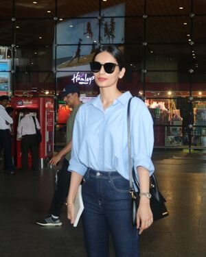 Manushi Chhillar - Photos: Celebs  Spotted At Airport | Picture 1935349