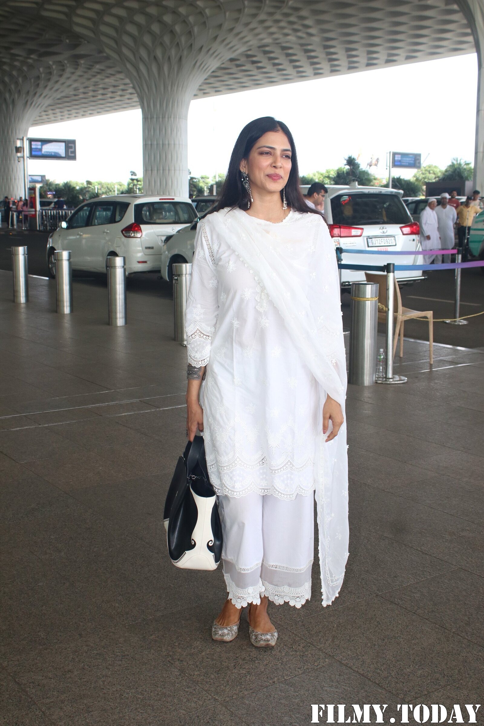 Malavika Mohanan - Photos: Celebs  Spotted At Airport | Picture 1941947