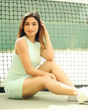 Donal Bisht Latest Photos | Picture 1915218