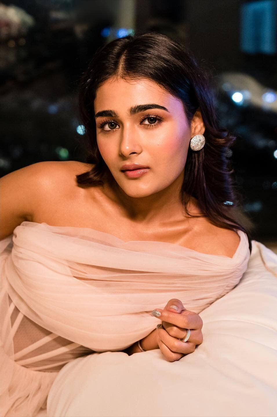 Shalini Pandey Latest Photos | Picture 1915825