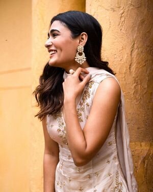 Shalini Pandey Latest Photos | Picture 1915826