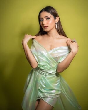 Donal Bisht Latest Photos | Picture 1916282