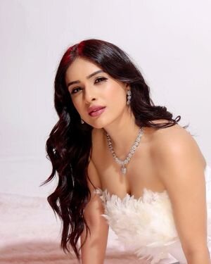 Neha Malik Latest Photoshoot | Picture 1916896