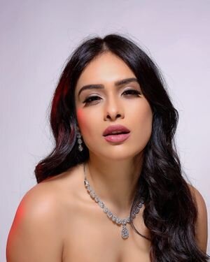 Neha Malik Latest Photoshoot | Picture 1916916