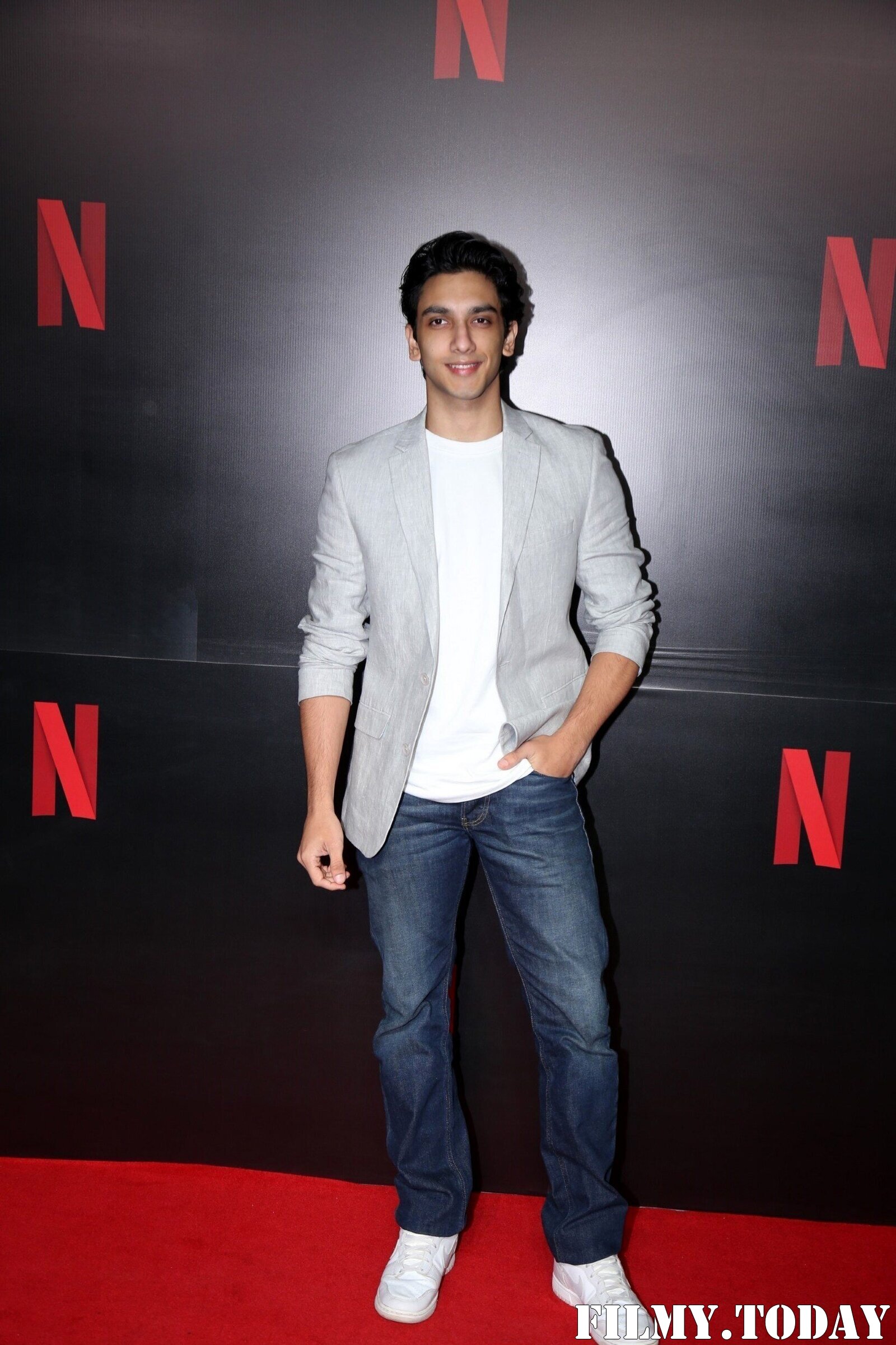 Photos: Celebs At The Netflix Networking Party | Picture 1917784