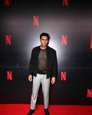 Photos: Celebs At The Netflix Networking Party | Picture 1917700