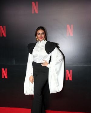 Photos: Celebs At The Netflix Networking Party | Picture 1917709