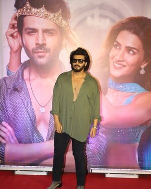 Arjun Kapoor - Photos: The Special Screening Of Film Shehzada | Picture 1917842
