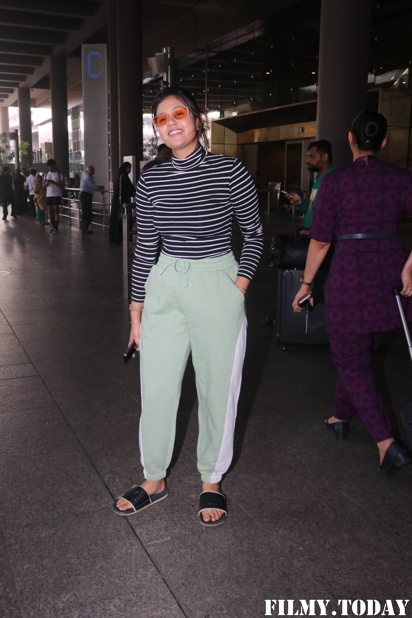 Anjali Arora - Photos: Celebs  Spotted At Airport | Picture 1921471