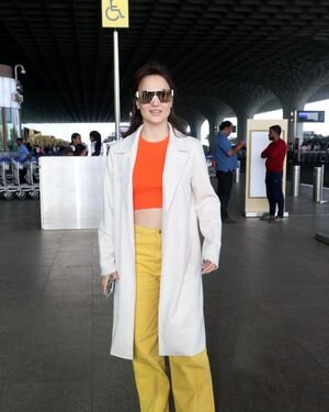 Elli Avram - Photos: Celebs  Spotted At Airport | Picture 1920938