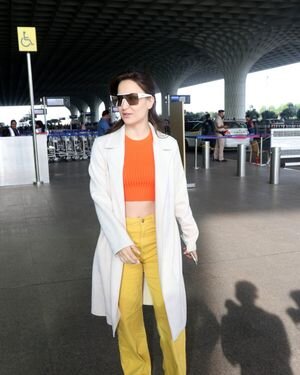 Elli Avram - Photos: Celebs  Spotted At Airport | Picture 1920942