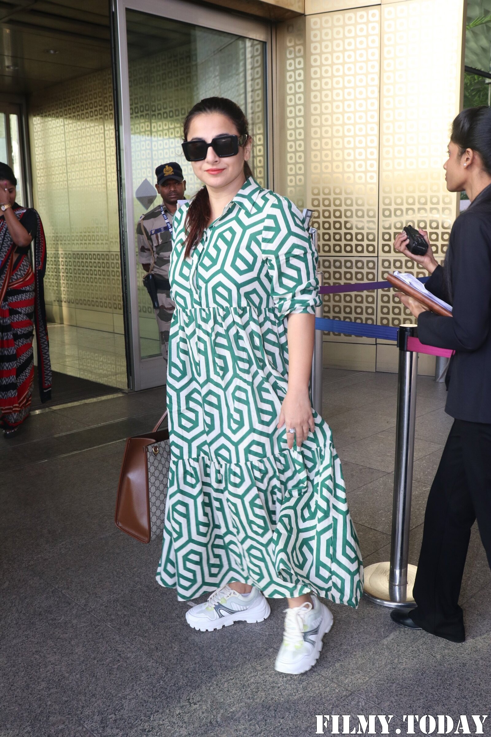 Vidya Balan - Photos: Celebs  Spotted At Airport | Picture 1921705