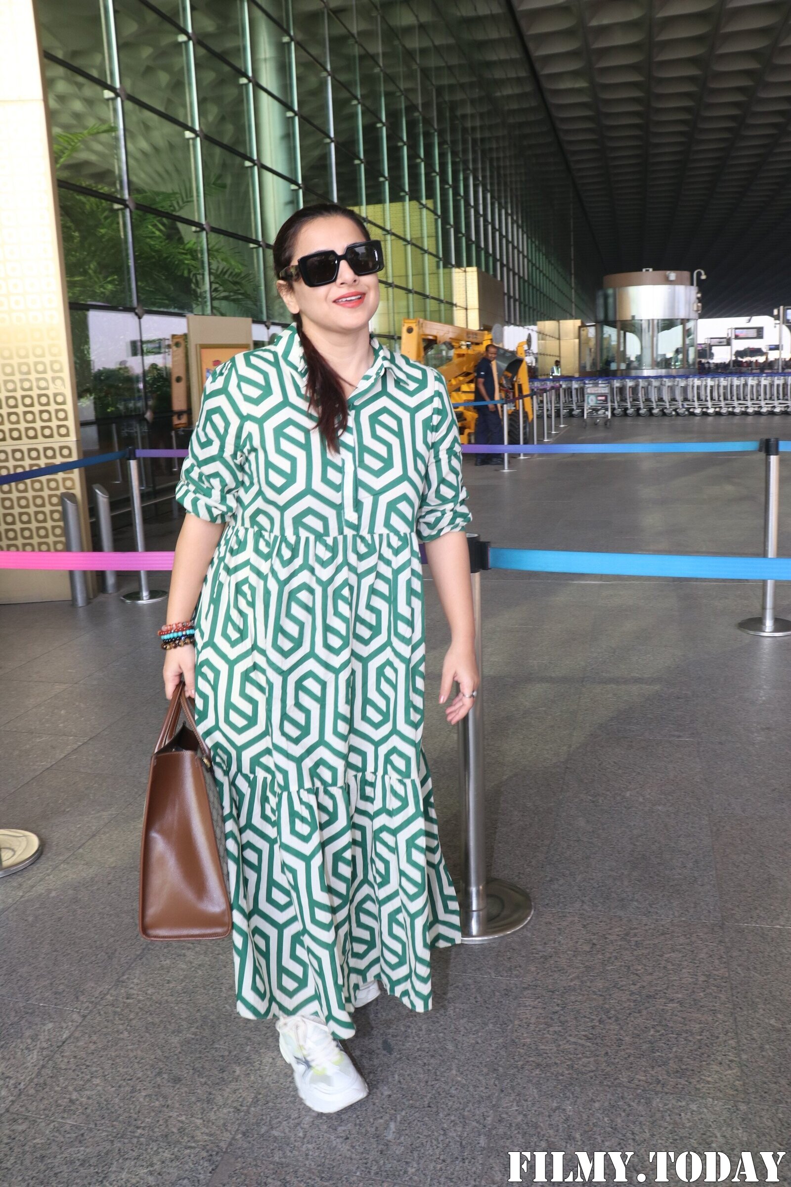 Vidya Balan - Photos: Celebs  Spotted At Airport | Picture 1921703