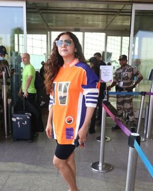 Neeti Mohan - Photos: Celebs  Spotted At Airport | Picture 1921709