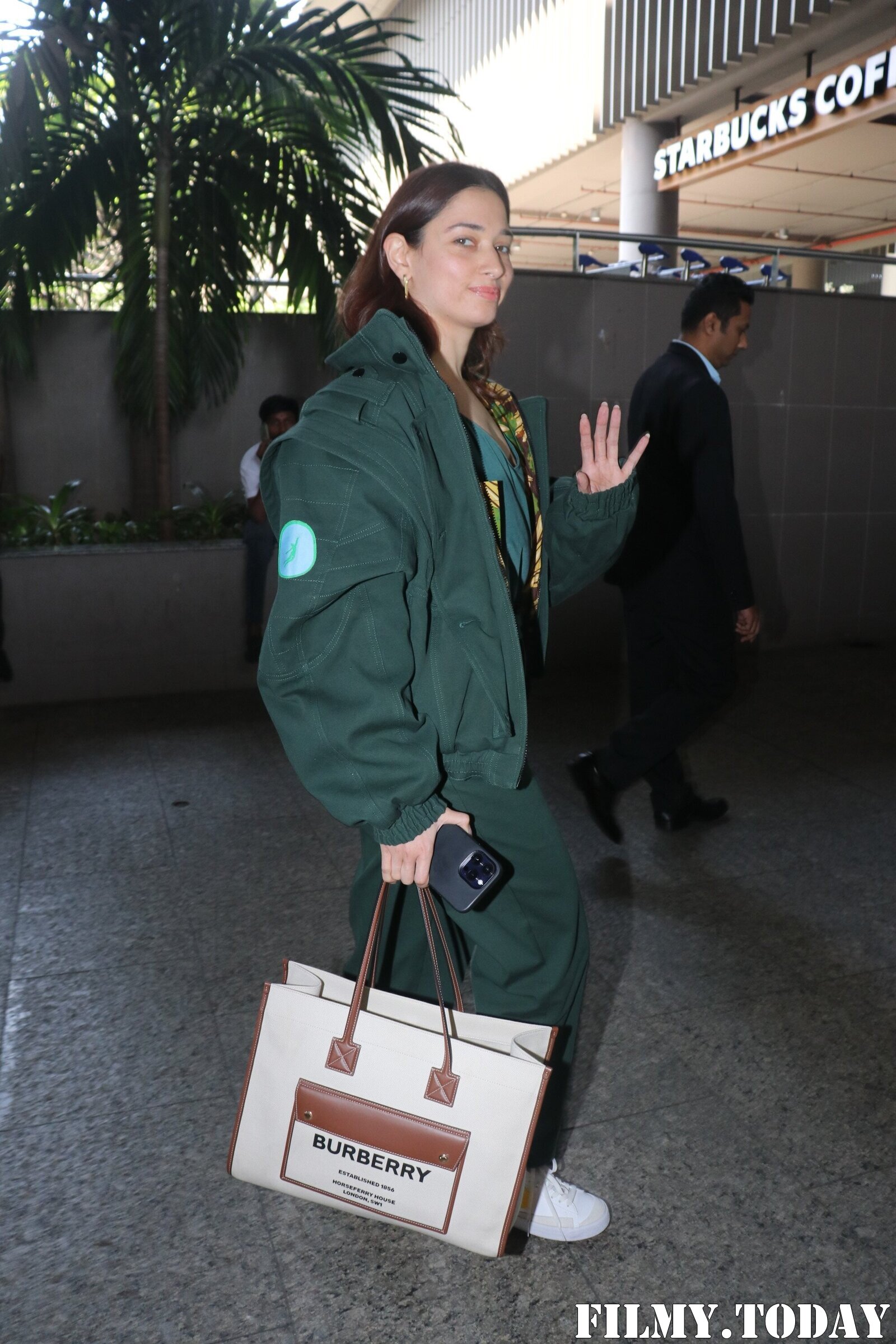Tamanna Bhatia - Photos: Celebs  Spotted At Airport | Picture 1922180