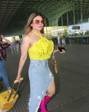 Rakhi Sawant - Photos: Celebs  Spotted At Airport | Picture 1922752