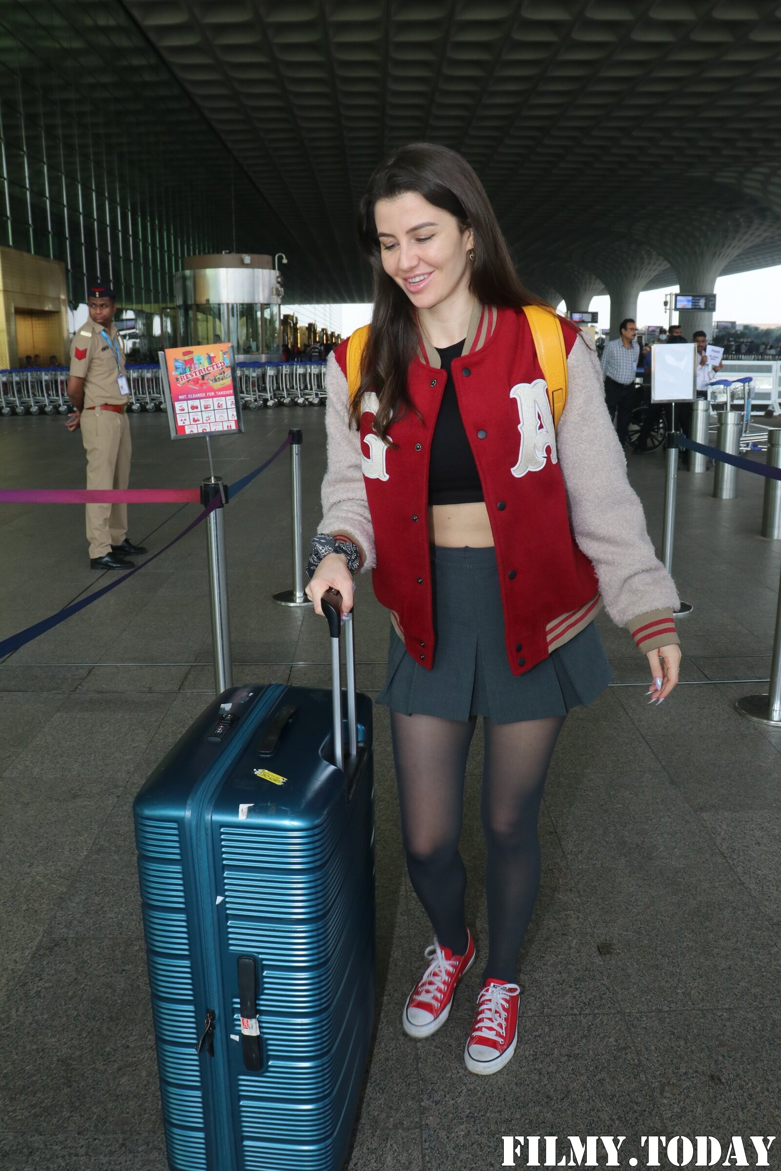 Giorgia Andriani - Photos: Celebs  Spotted At Airport | Picture 1906178