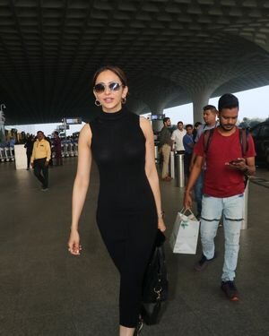 Rakul Preet Singh - Photos: Celebs  Spotted At Airport | Picture 1906251