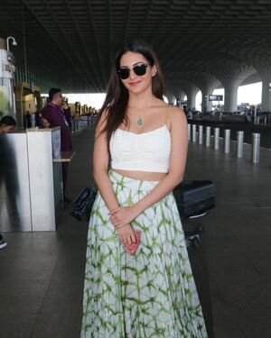 Amyra Dastur - Photos: Celebs  Spotted At Airport | Picture 1906237