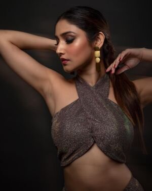 Donal Bisht Latest Photos | Picture 1909485