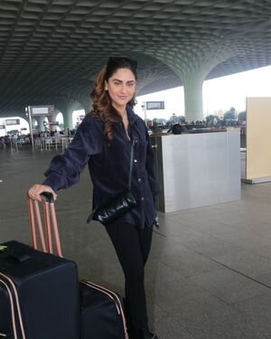 Krystle D'Souza - Photos: Celebs  Spotted At Airport | Picture 1909944