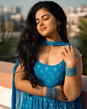 Siddhi Idnani Latest Photos | Picture 1910131