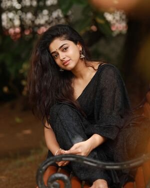 Siddhi Idnani Latest Photos | Picture 1910120