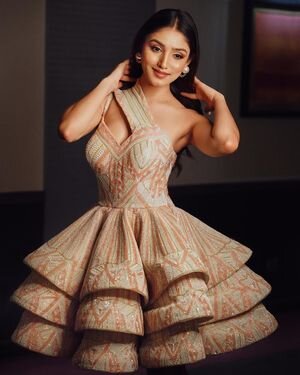 Donal Bisht Latest Photos | Picture 1938142