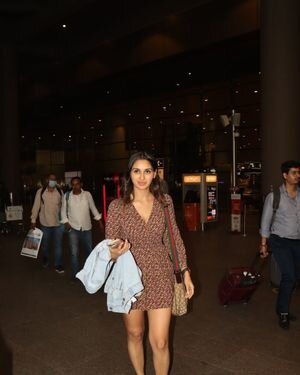 Nikita Dutta - Photos: Celebs  Spotted At Airport | Picture 1924345