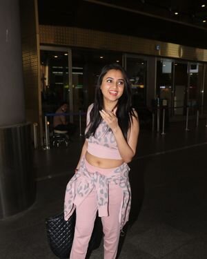 Tejasswi Prakash - Photos: Celebs  Spotted At Airport | Picture 1925977