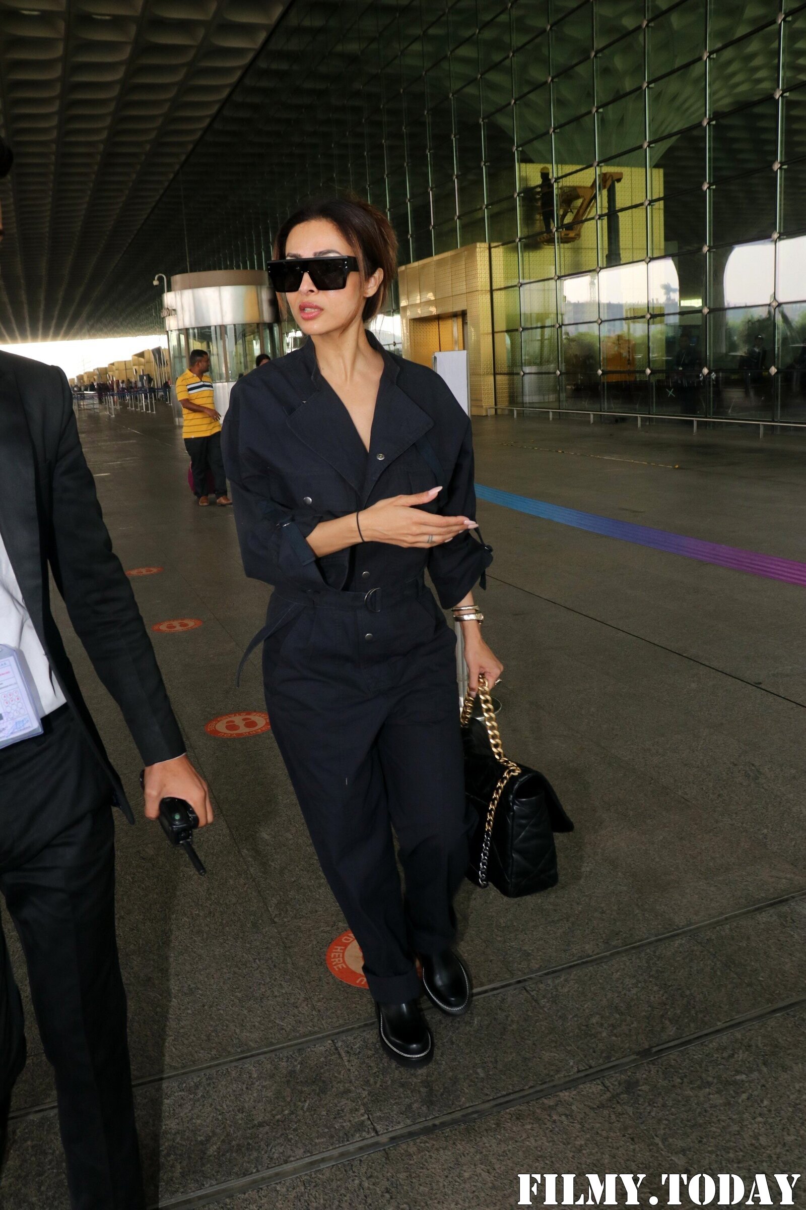 Malaika Arora - Photos: Celebs  Spotted At Airport | Picture 1927130